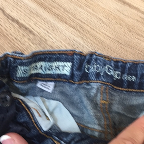 Baby Gap distressed jeans size 2 - Picture 2 of 6